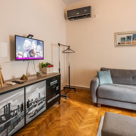 Neimar Apartment With Great Wi-Fi And Free Parking 베오그라드 외부 사진