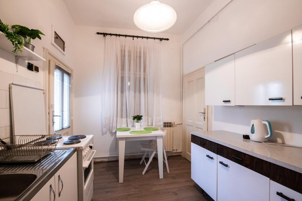 Neimar Apartment With Great Wi-Fi And Free Parking 베오그라드 외부 사진