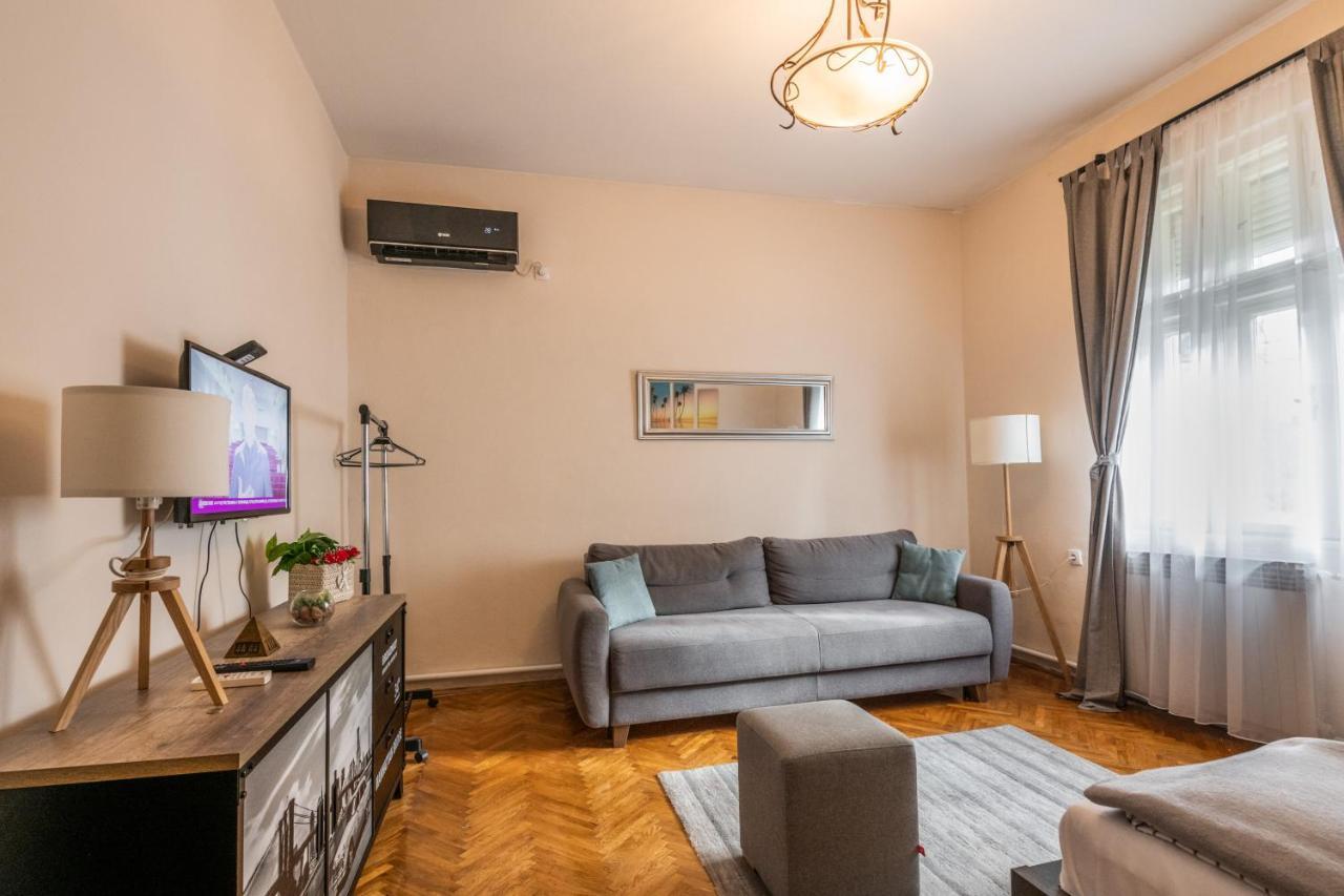 Neimar Apartment With Great Wi-Fi And Free Parking 베오그라드 외부 사진